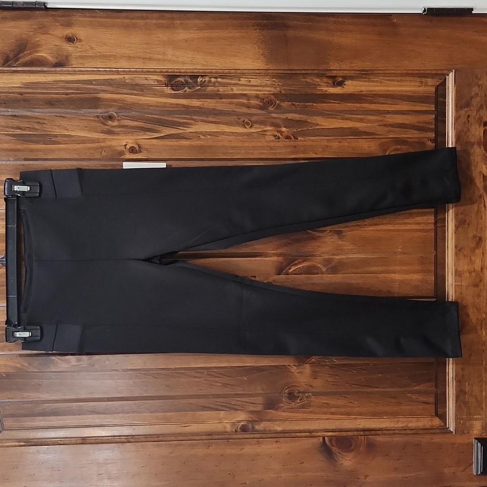 🆕️ Max Studio Leggings